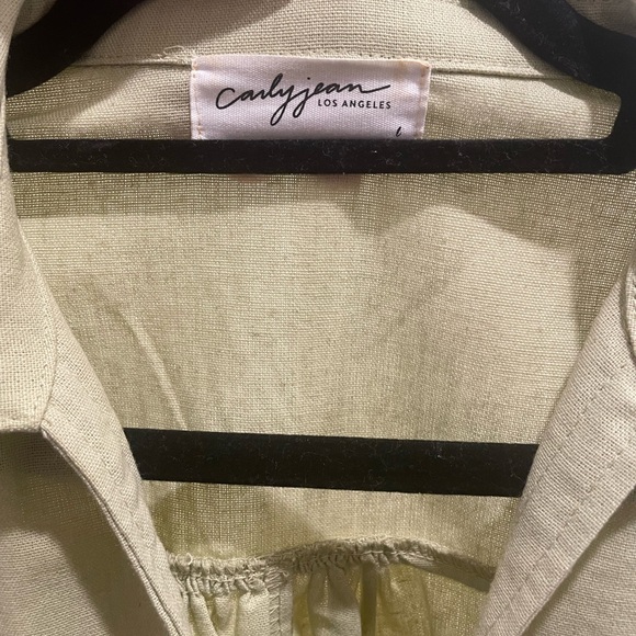 Carly Jean Los Angeles Cropped Button Up - Picture 3 of 3